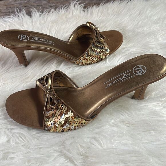 Expressions Sequined Slide In Heels, Size 7.5, Goldtone and Bronzetone Sequins - Picture 8 of 12